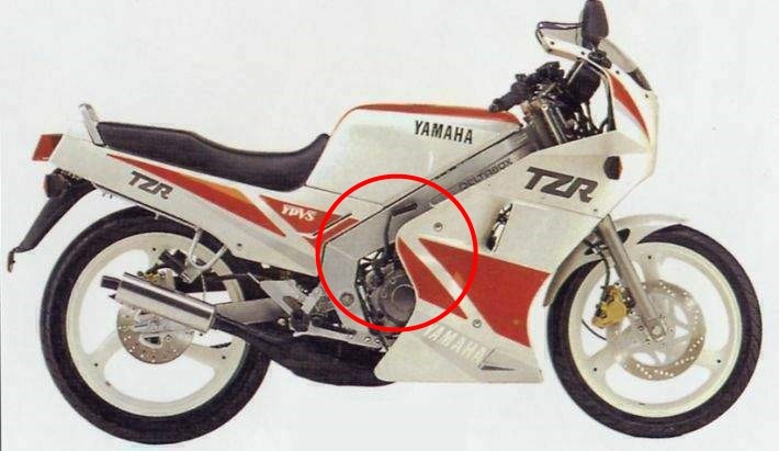 Yamaha TZR125 87  1.jpg