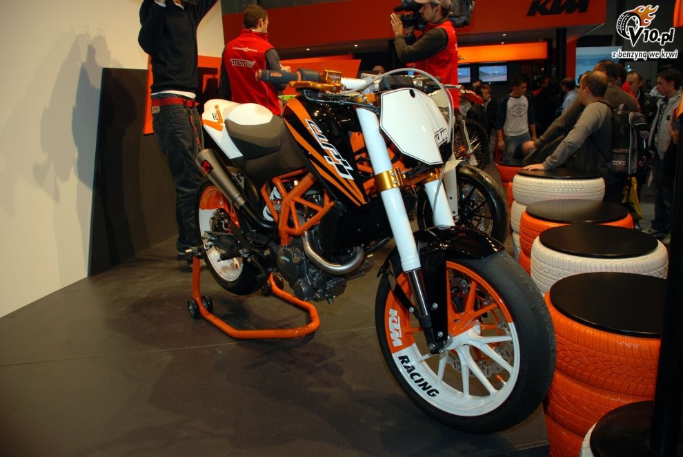 2010_ktm_125_race_concept_04.jpg