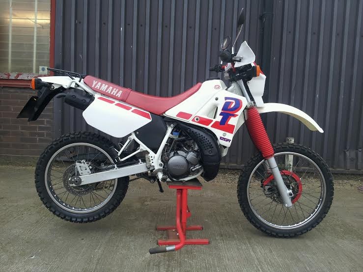 1990 DTR white.jpg